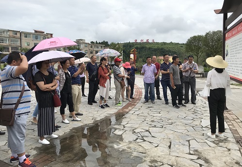 图3 学习文明乡风